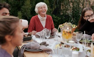 Profiter de la retraite pour adopter une alimentation équilibrée